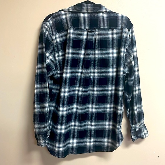 Black and White Flannel Jachs Men’s Large Shirt - Picture 2 of 5